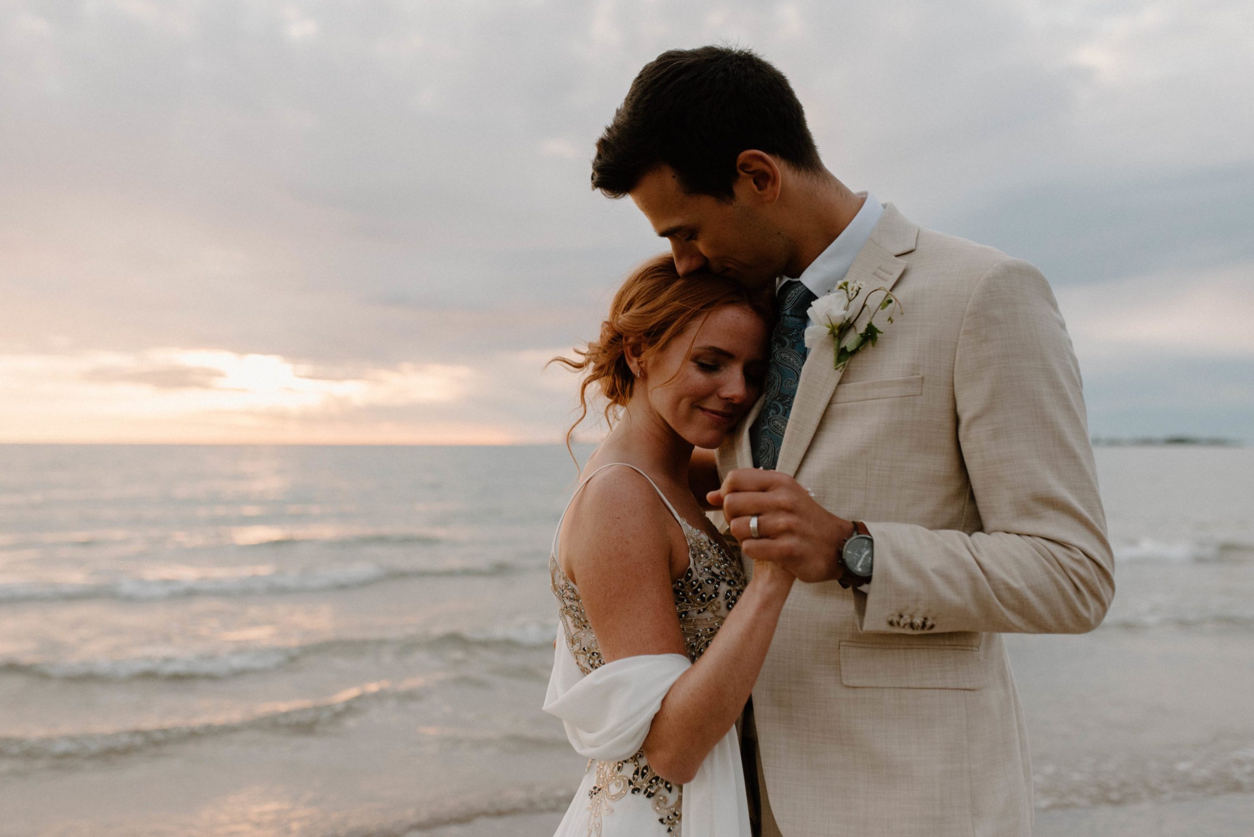 Ontario Beach Sunset Wedding | Sam Gaetz Photography